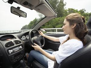 愛車のフロントガラス磨きを依頼できる